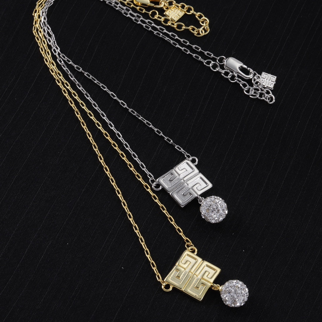 15QA76X Popular Necklace