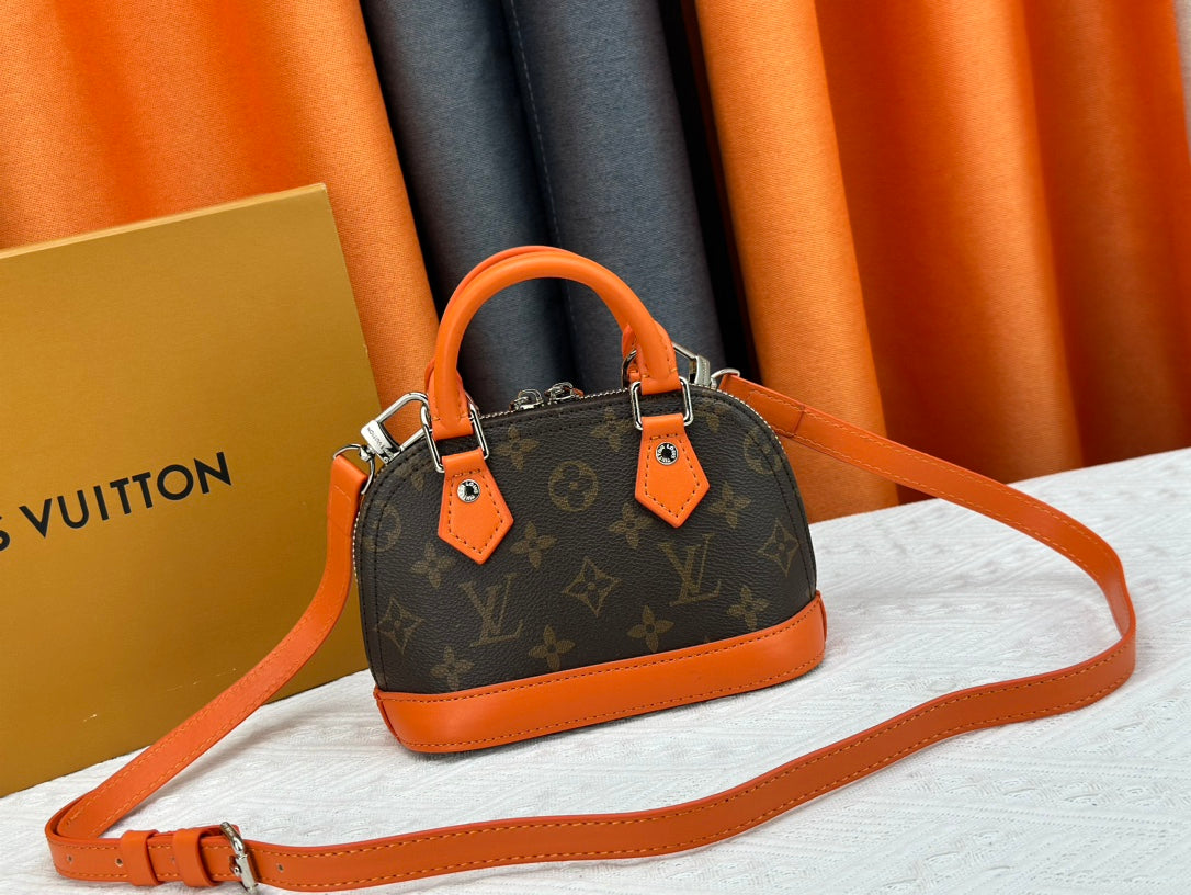 155XE20B Popular leather bag