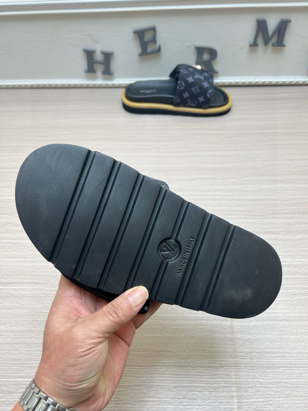5QE10Z Popular  Slippers