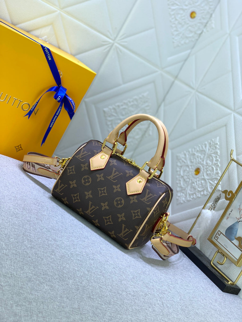 2XE44B Popular  leather bag 