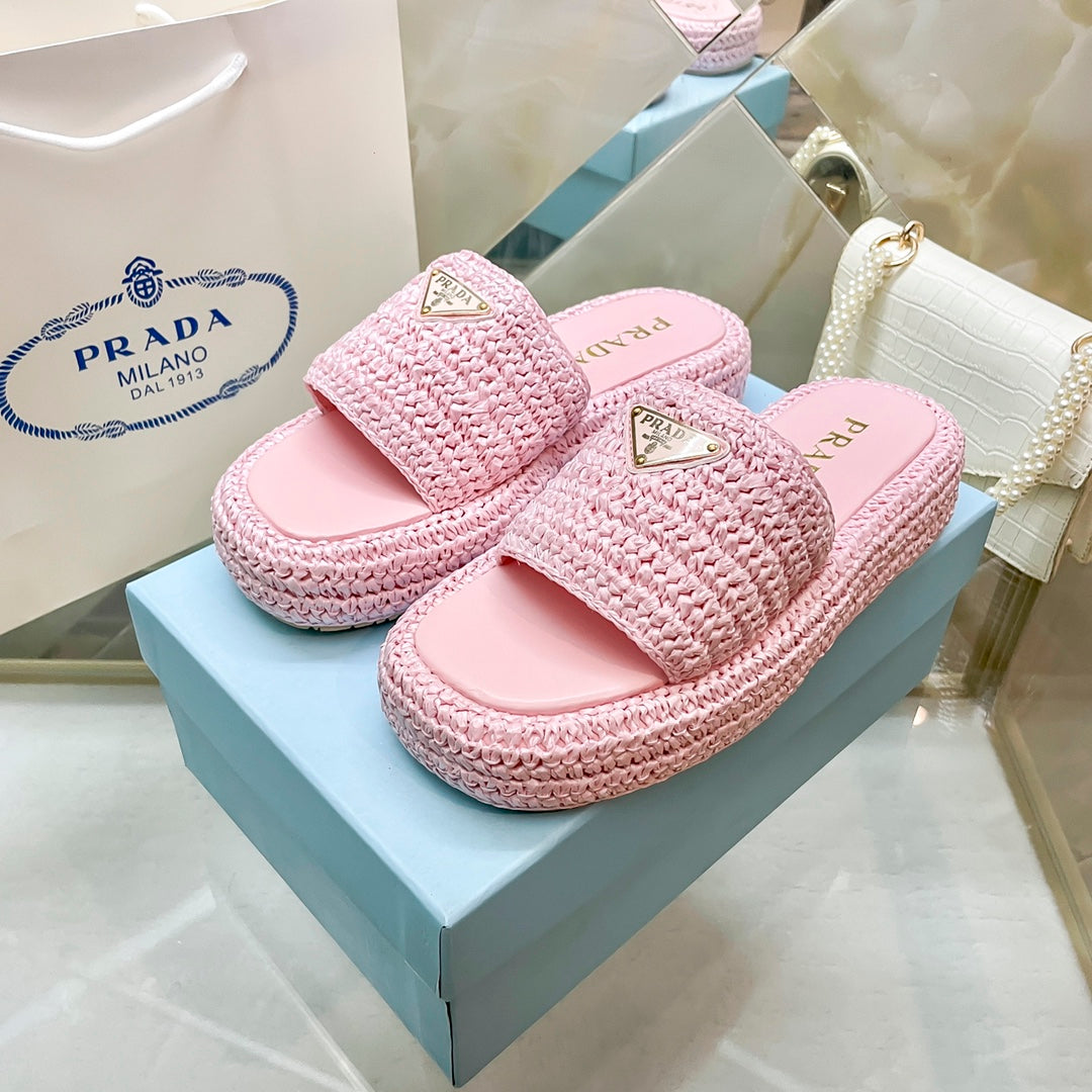 14PD22Z Popular slippers