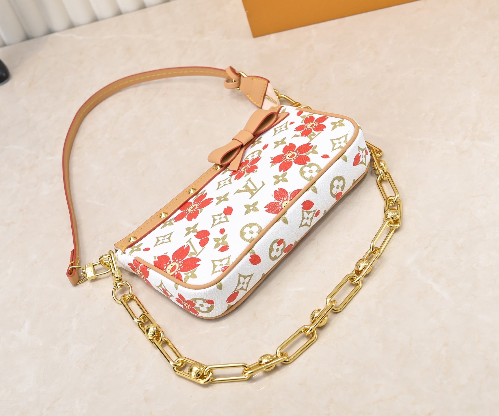 146PE43B Popular leather bag