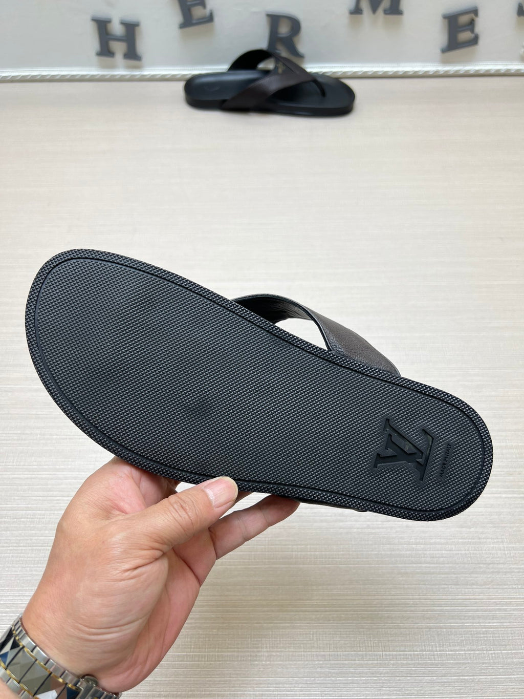 54E85Z Popular slippers