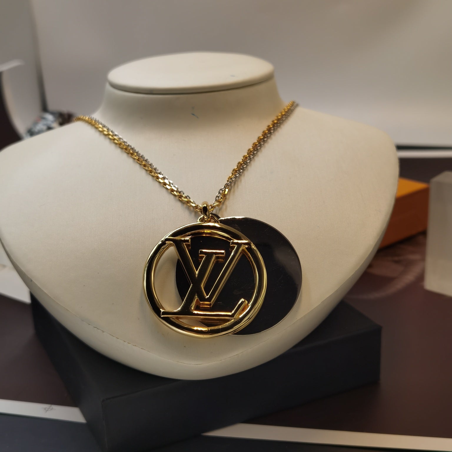 1NC215X  Popular  Necklaces