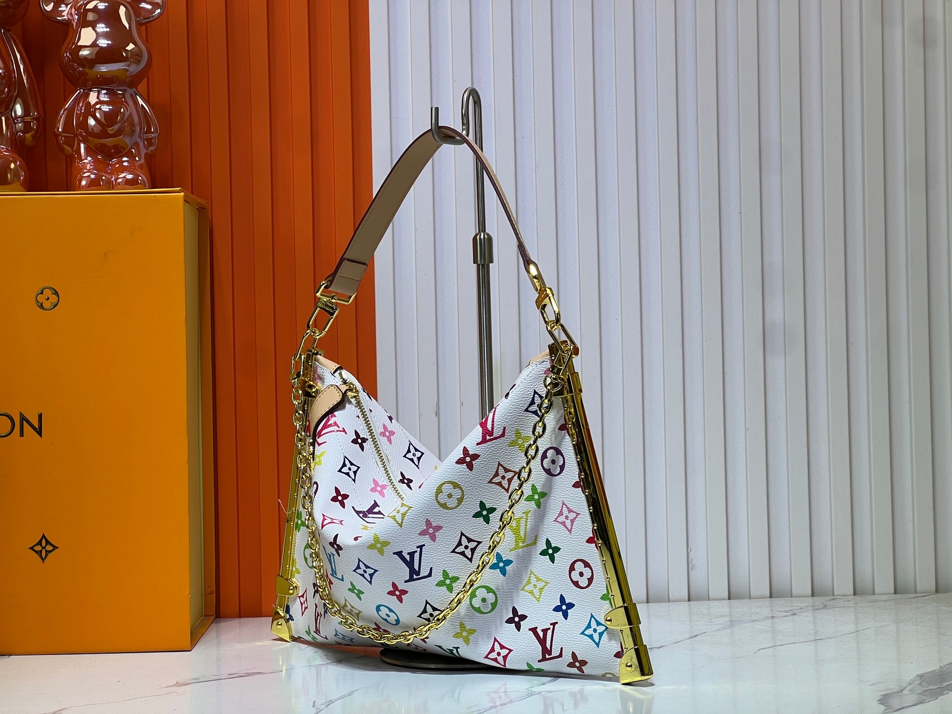 1WE100B Popular   leather bag