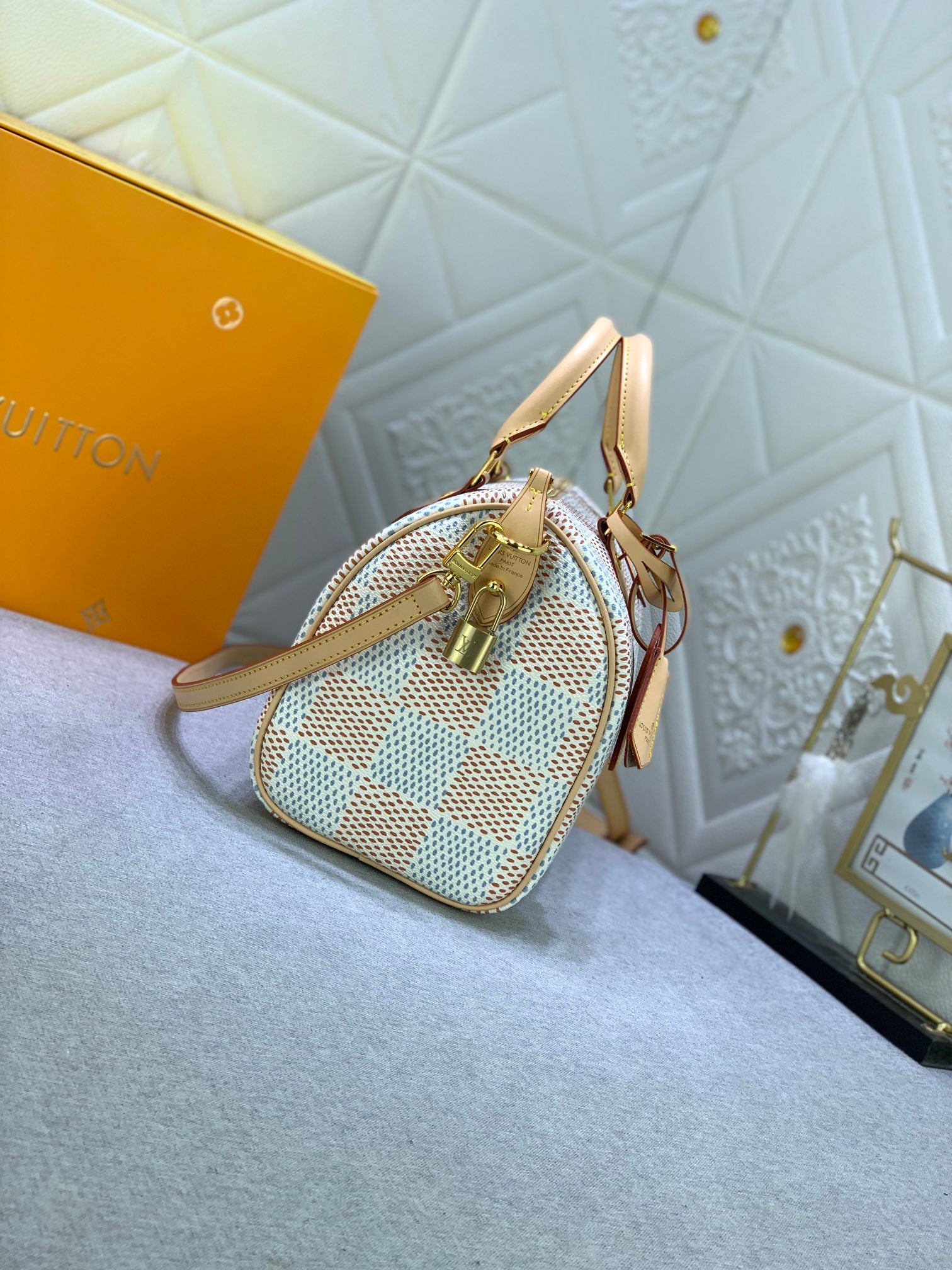 2XE269B Popular  leather bag 
