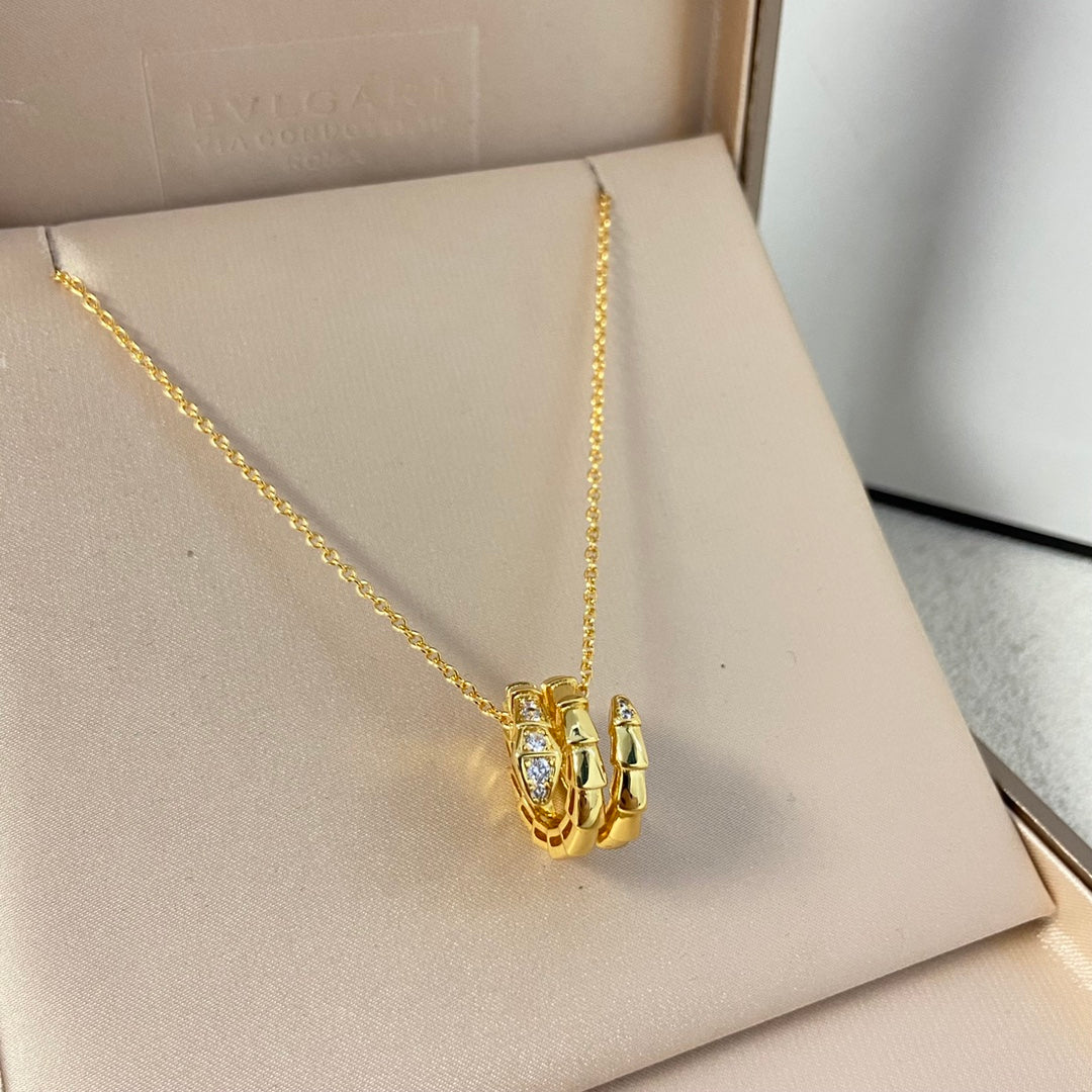 55QS407X Popular Necklaces