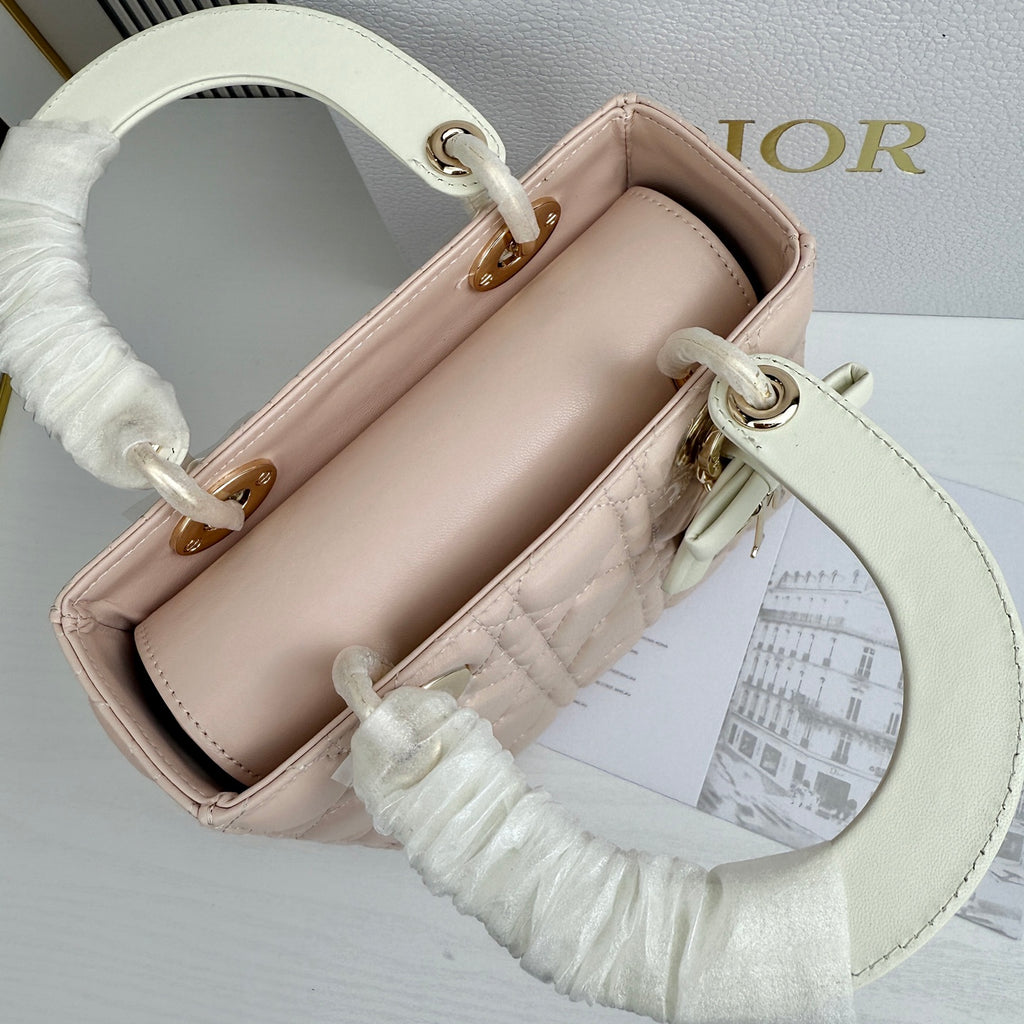136ND24B Popular leather Purse bag