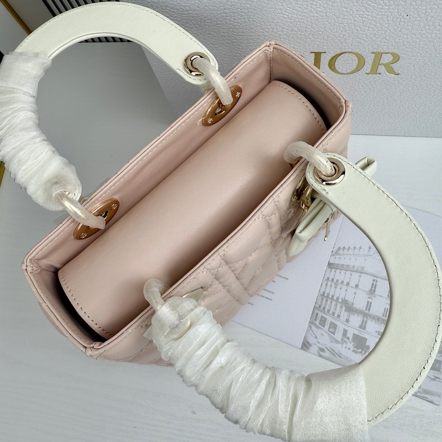 136ND24B Popular leather Purse bag