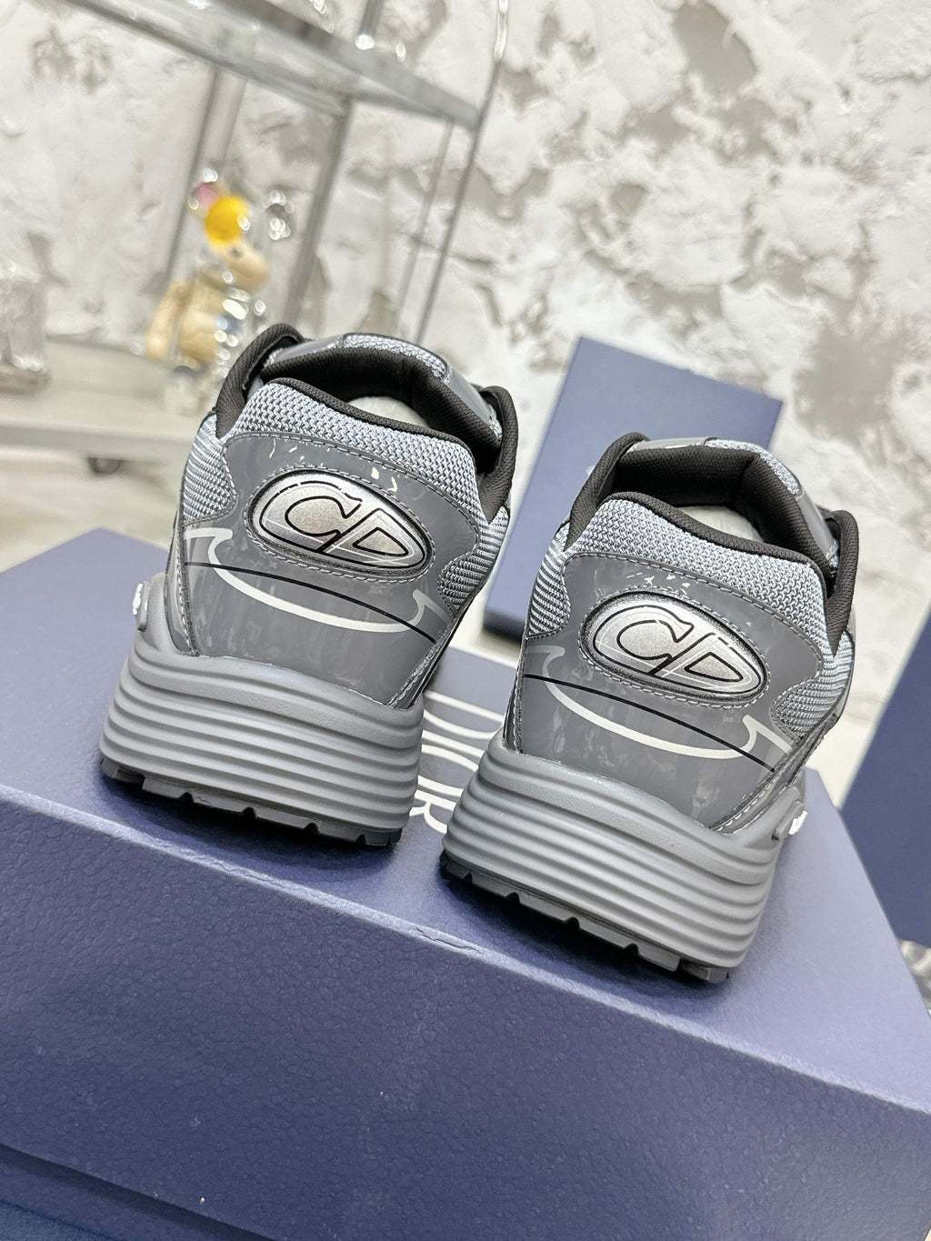 245RD2Z Popular high-quality shoes