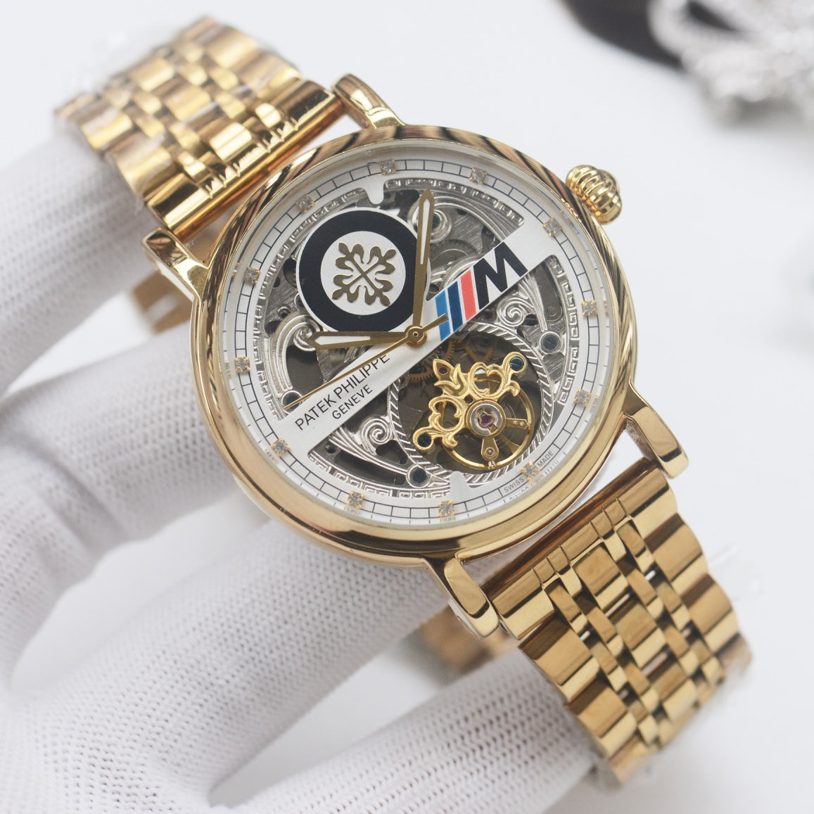 136NA15L  Popular Watches