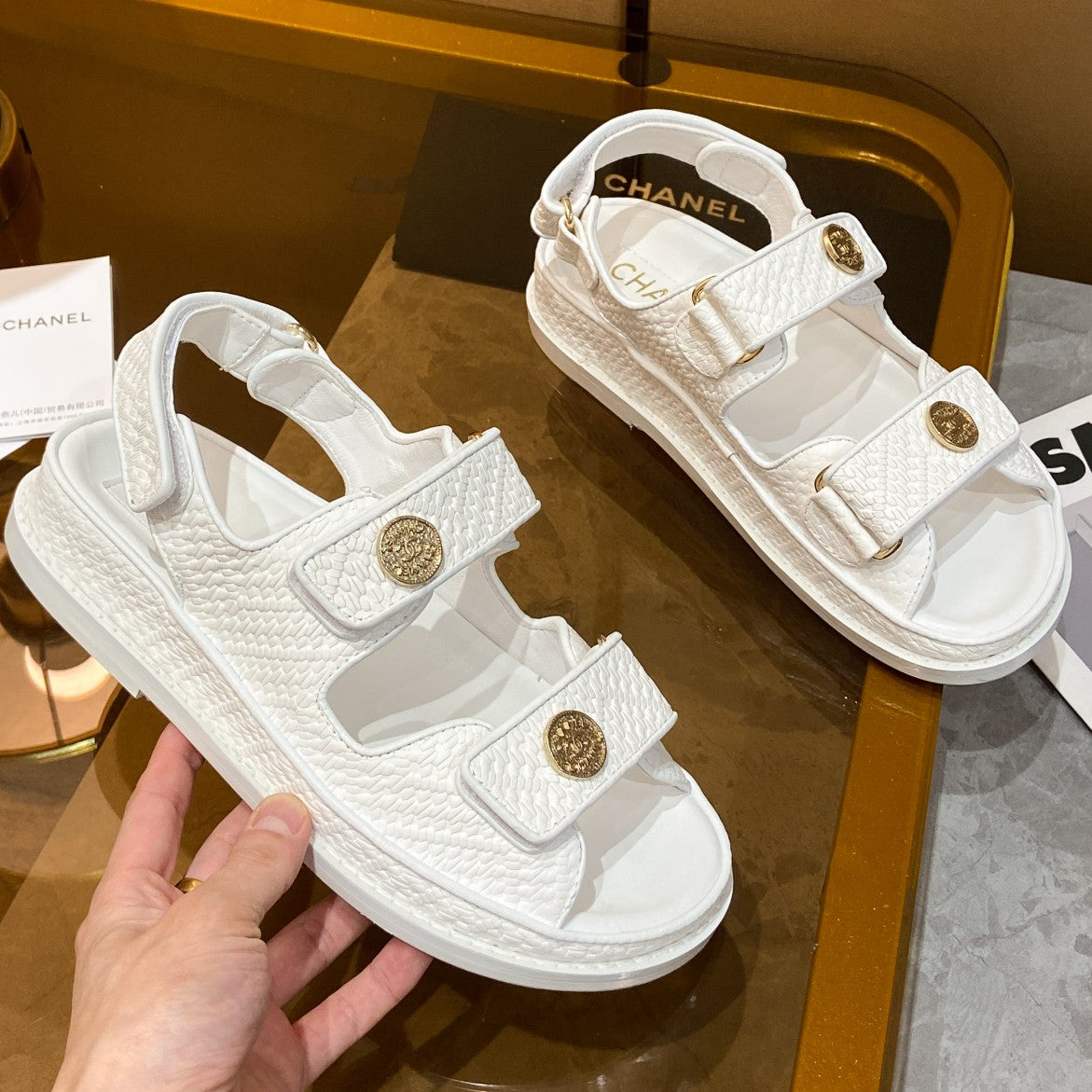 255QC49Z Popular leather shoes