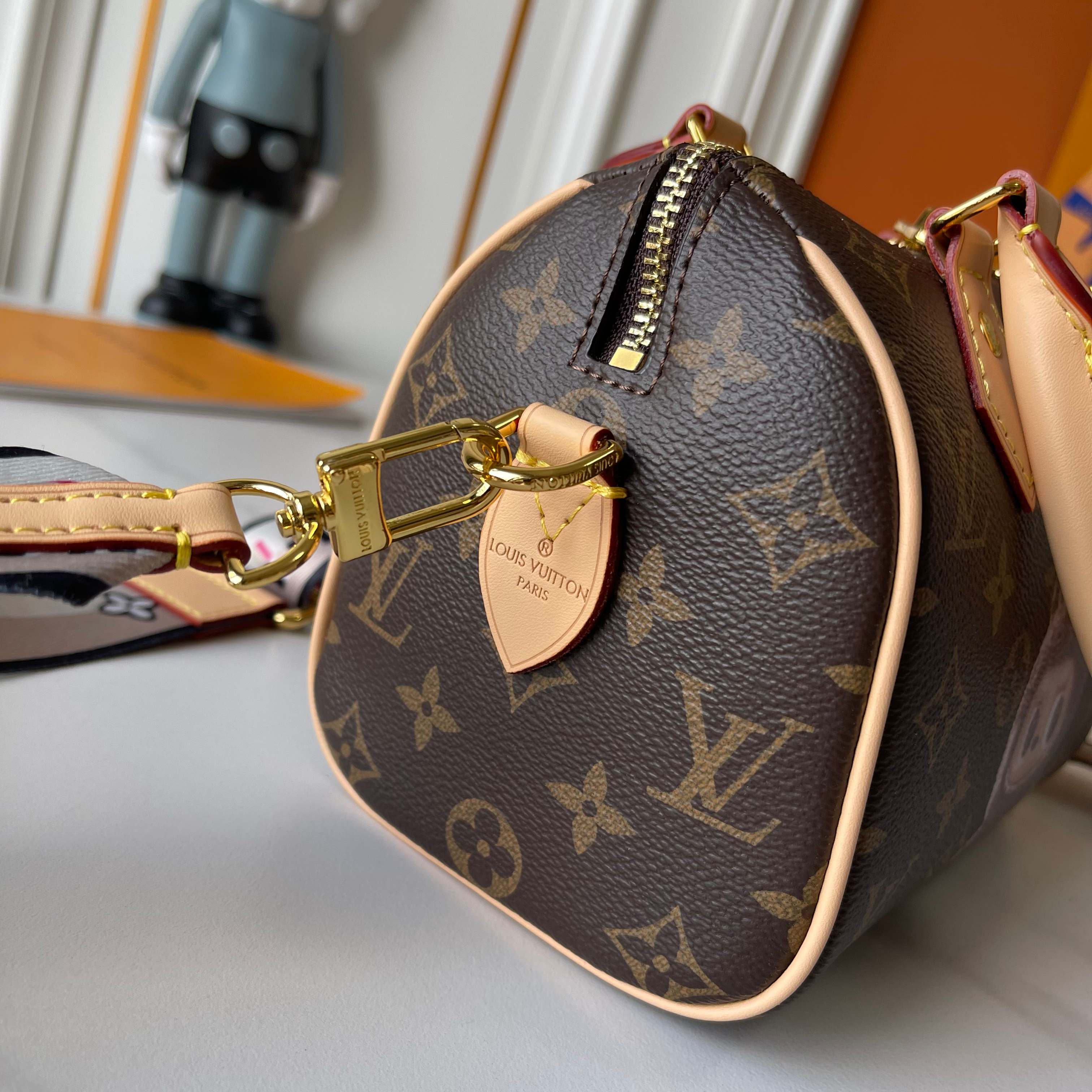 146PE78B Popular leather bag