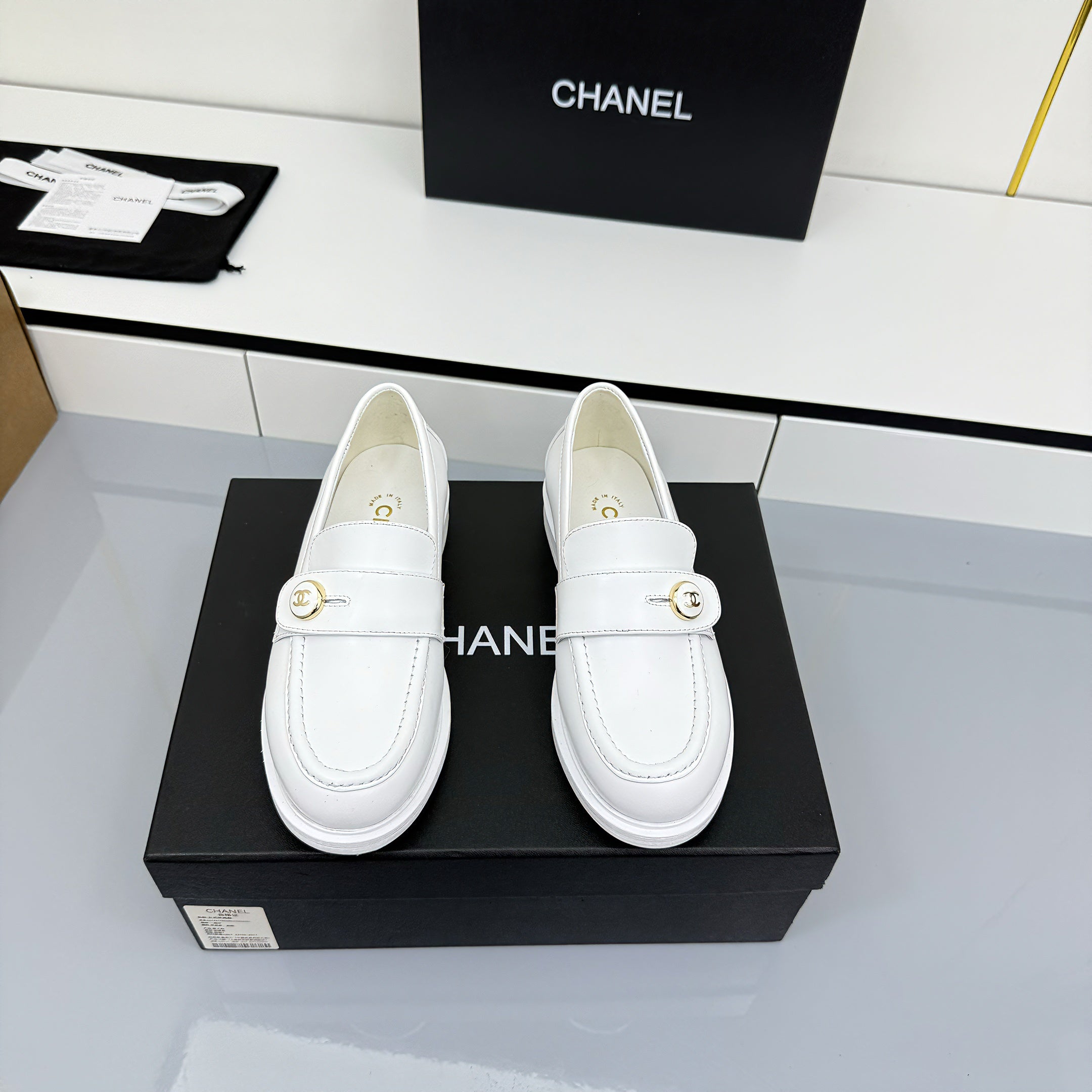 2105QC390Z Popular high-quality leather Shoes