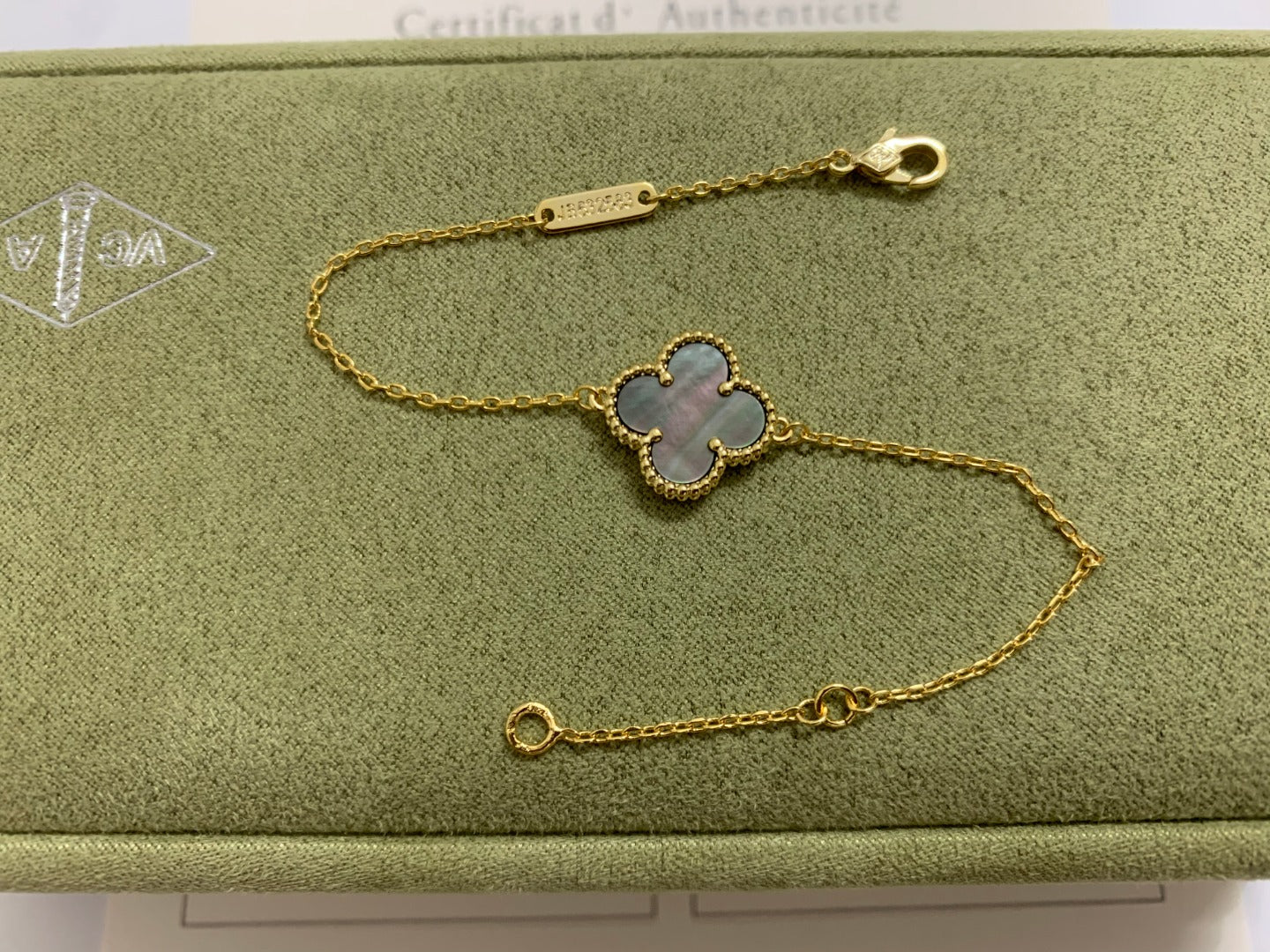 5XVA187K  Popular  1 flower bracelet