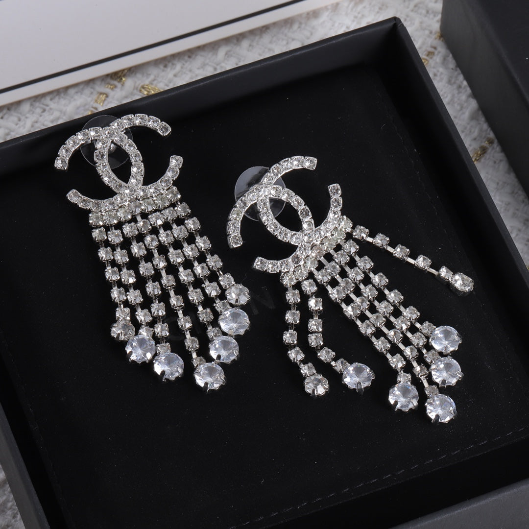14C505E Popular Earrings
