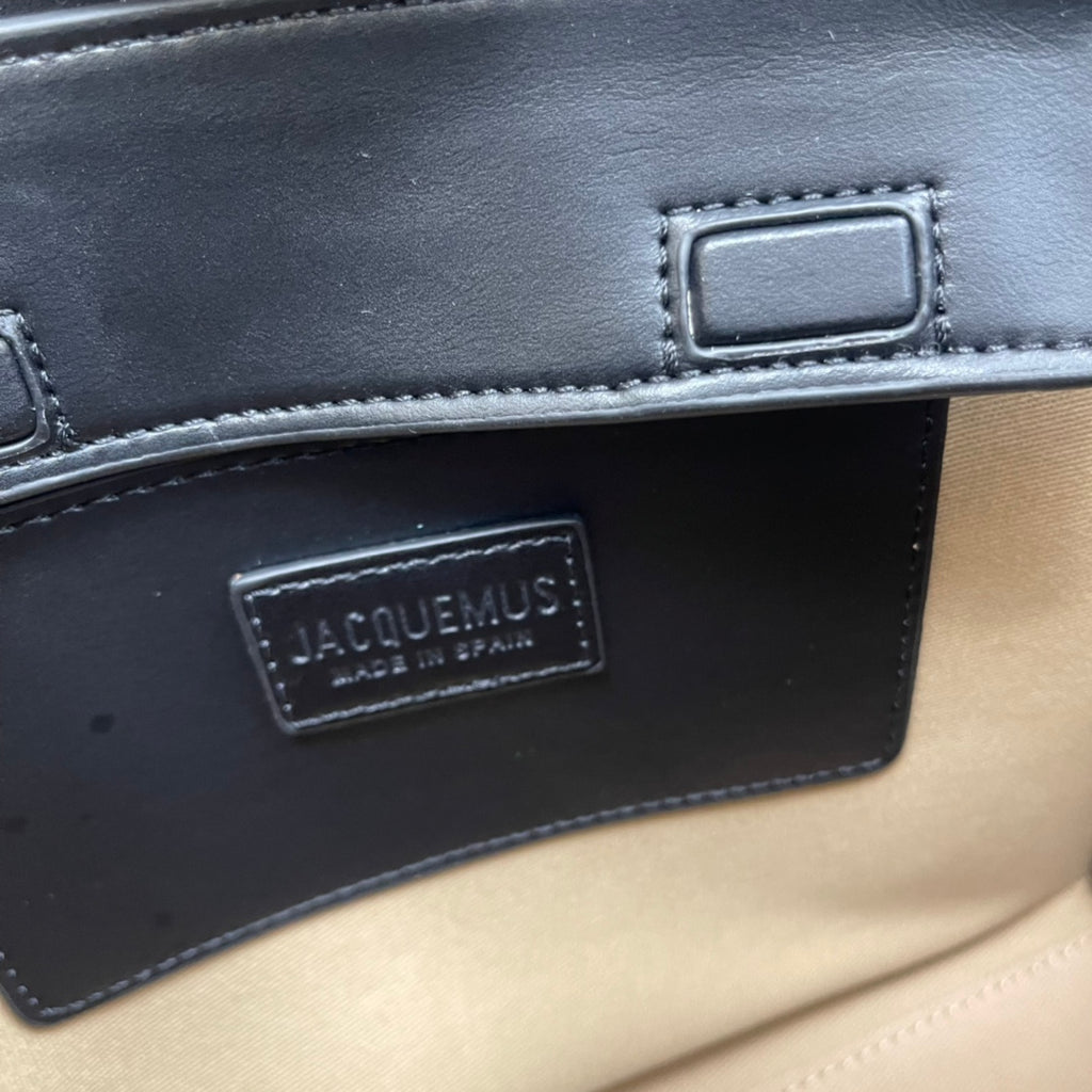 136PA25B Popular leather bag