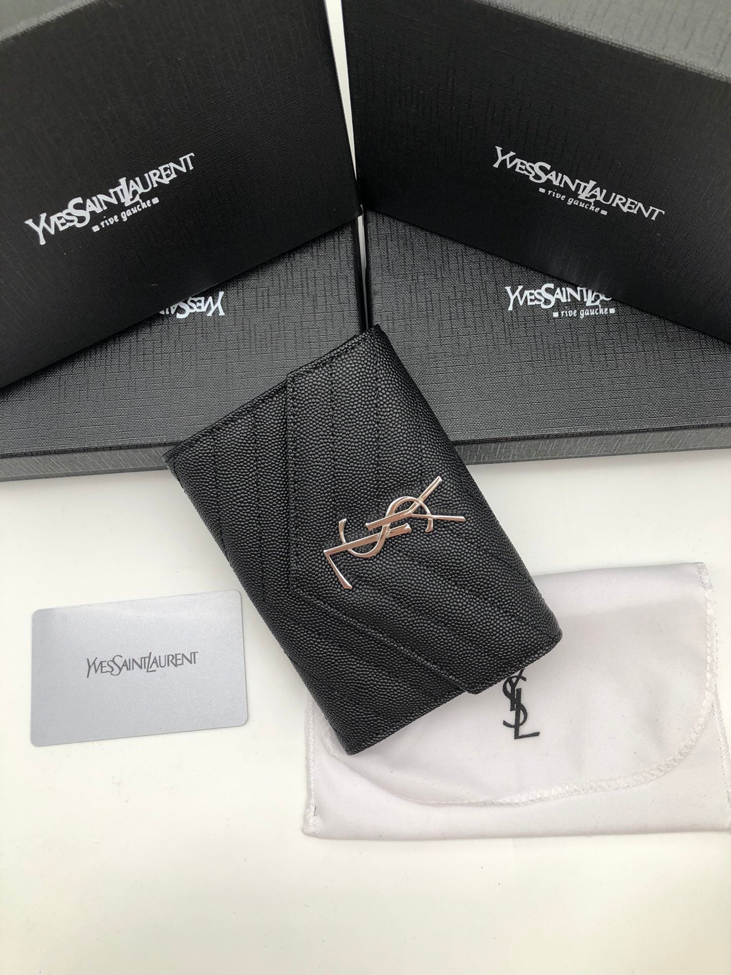 136PSL13B Popular card holder