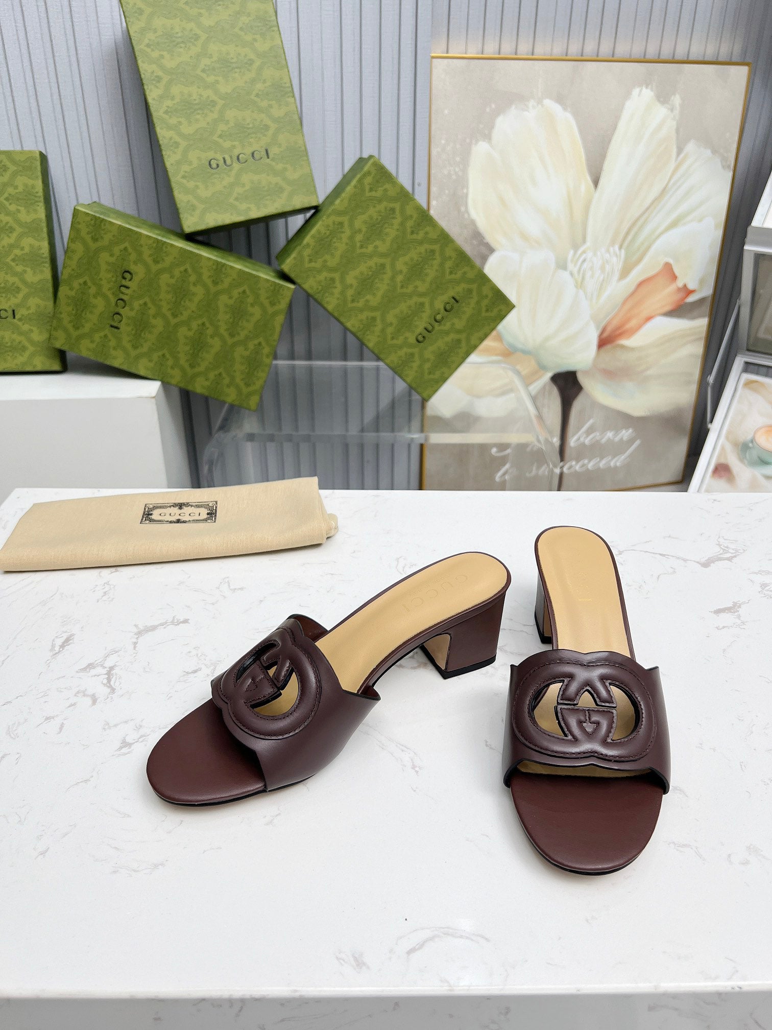 Z2X56B32 Popular high-quality leather Shoes 5.5cm