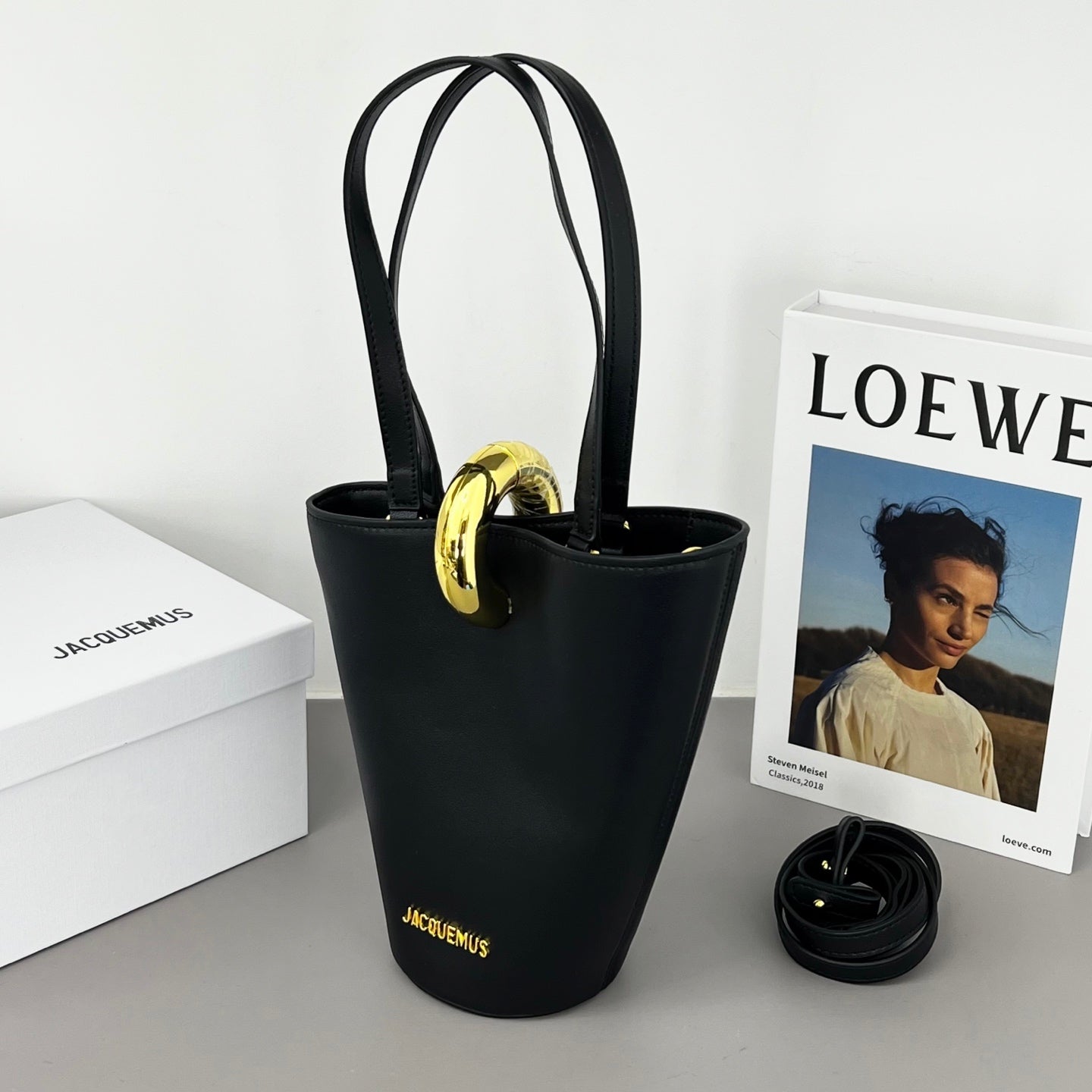146PA139B Popular leather bags