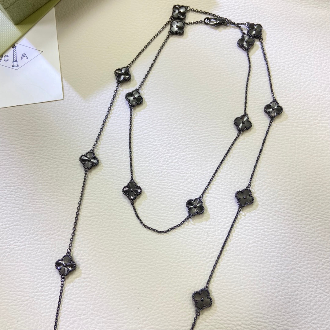 55QVA267X Popular 16 flowers Necklaces