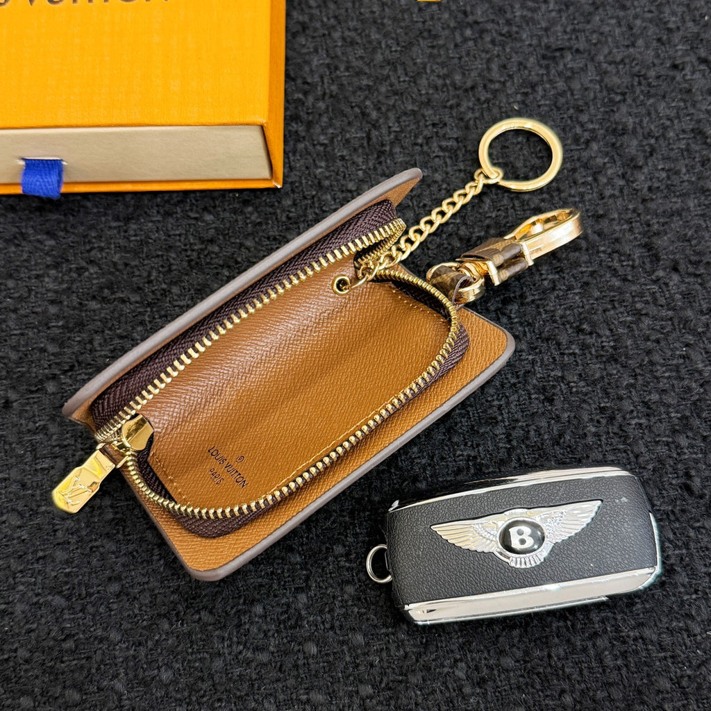 35ZE11A Popular bag 's charms accessories