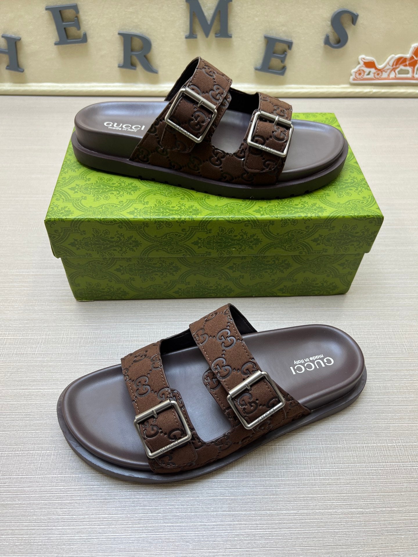 5QB15Z Popular Slippers