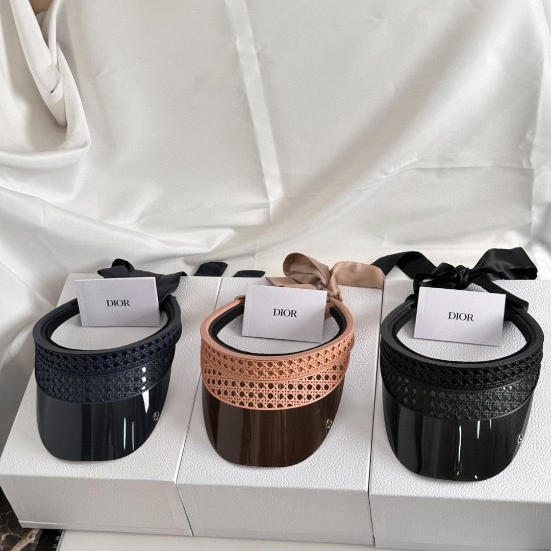 15QD83M Popular  hats