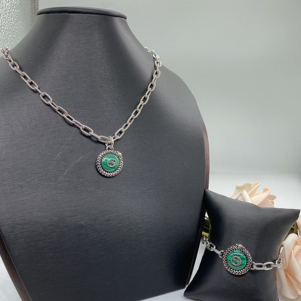 175RB40X Popular    Necklaces . Bracelets