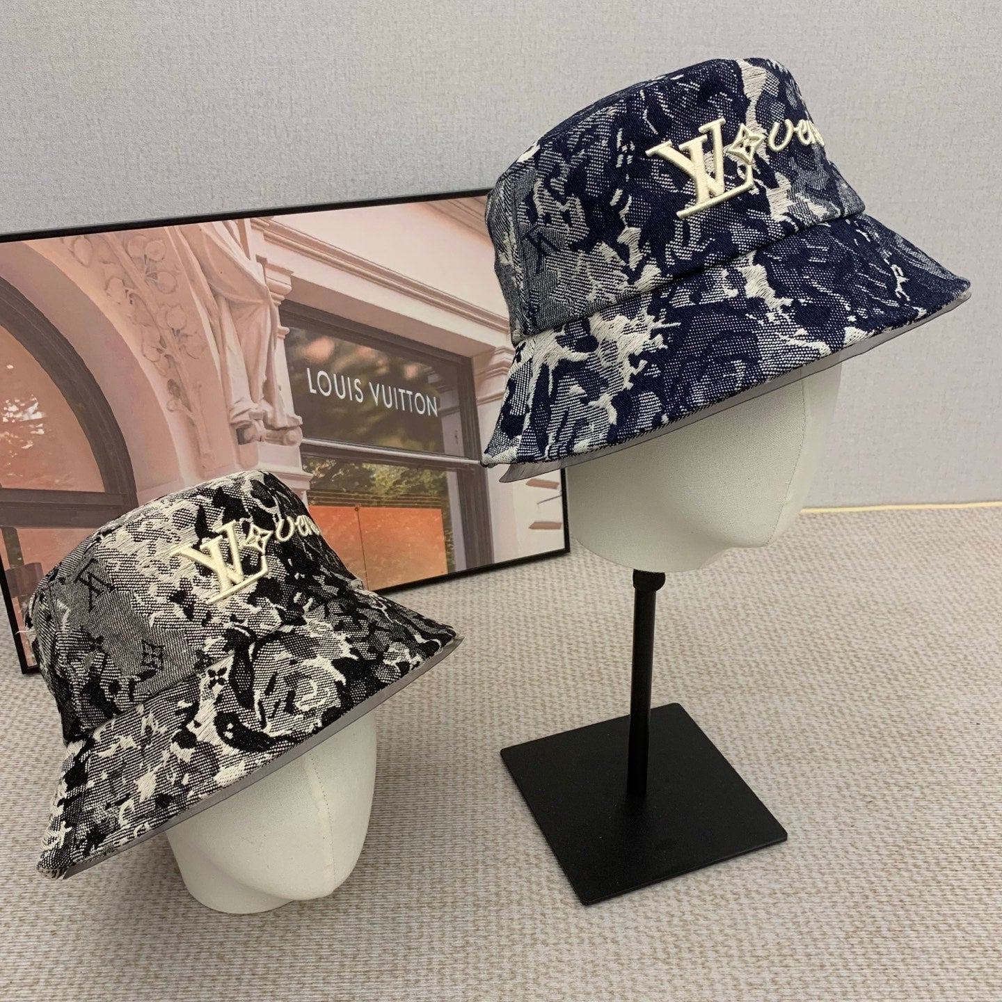 165NE6M Popular hats