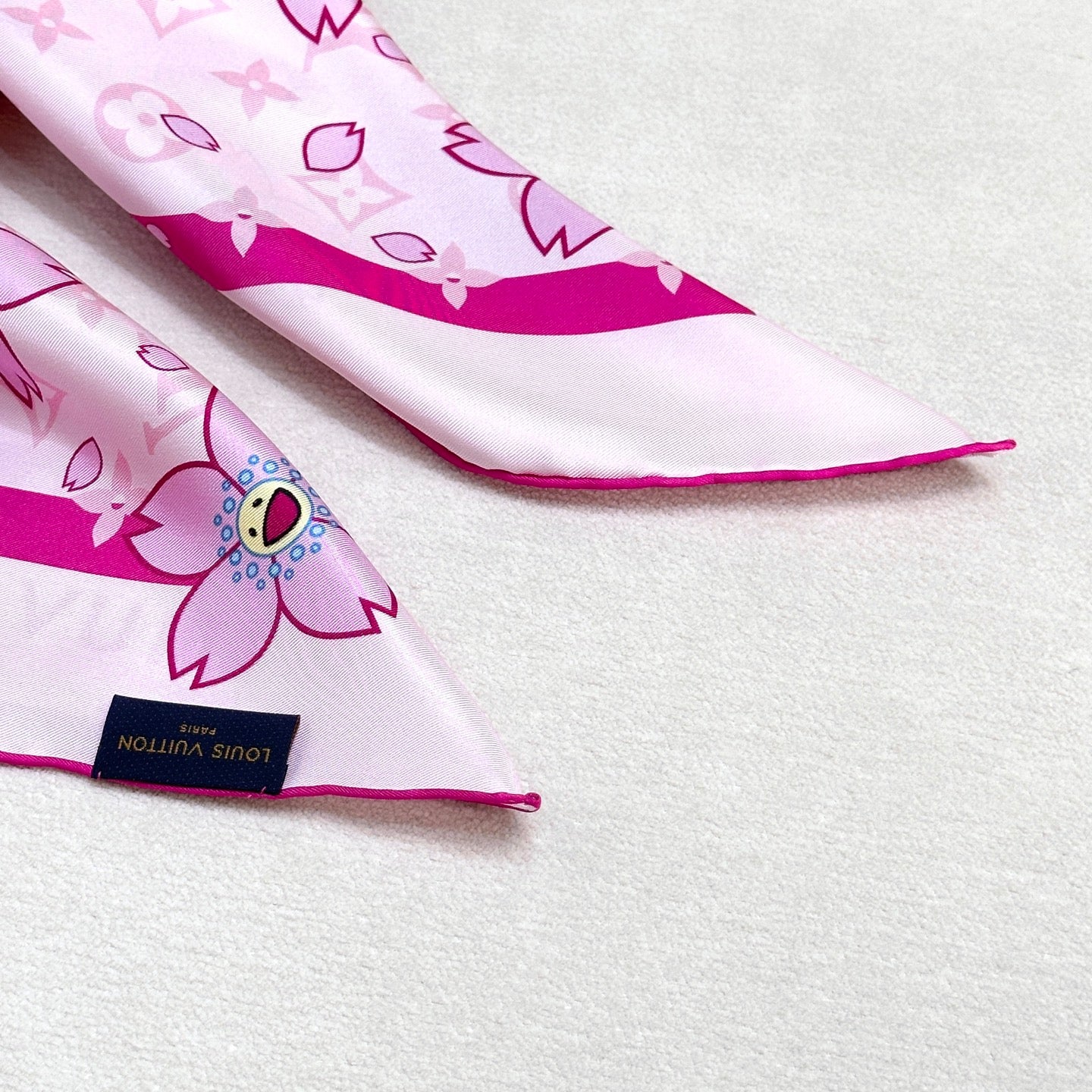 155NE62W Popular Silk Scarve