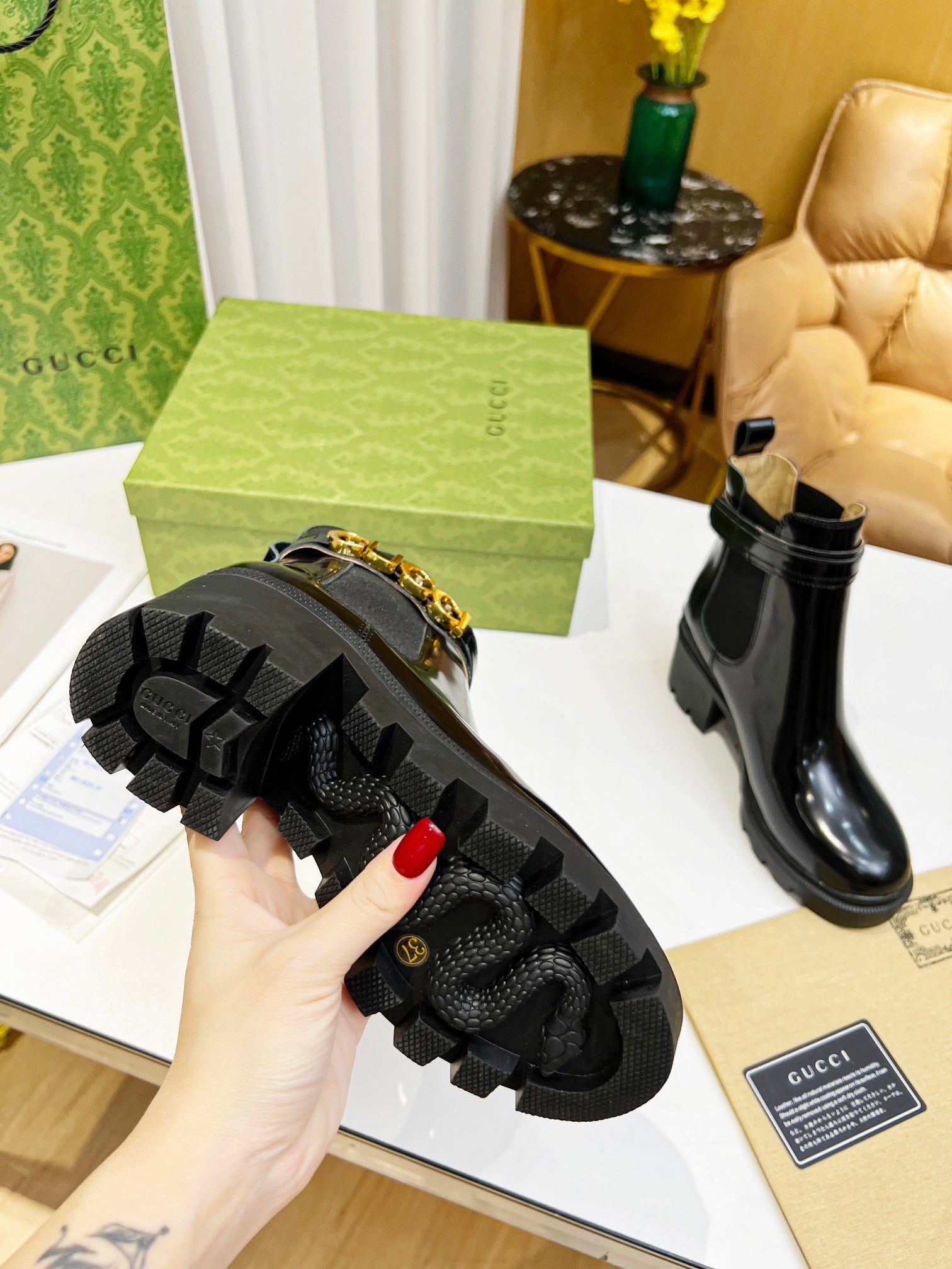 2XB196Z Popular leather boot (top layer leather lining)