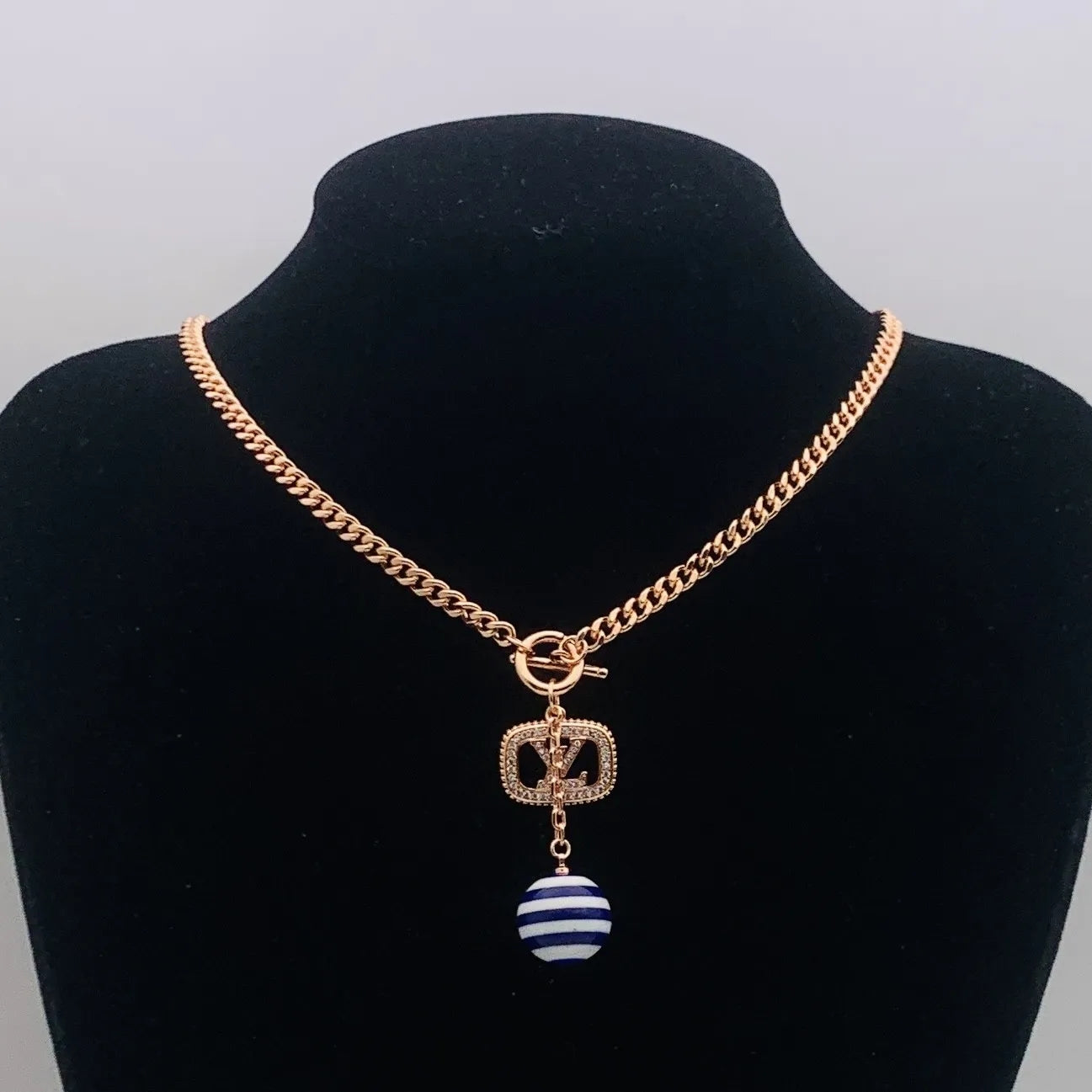 15QE2X Popular Necklace