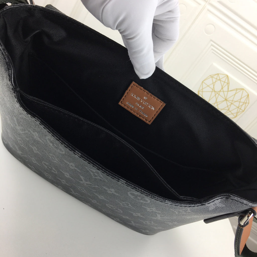1XE421B Popular   leather bag