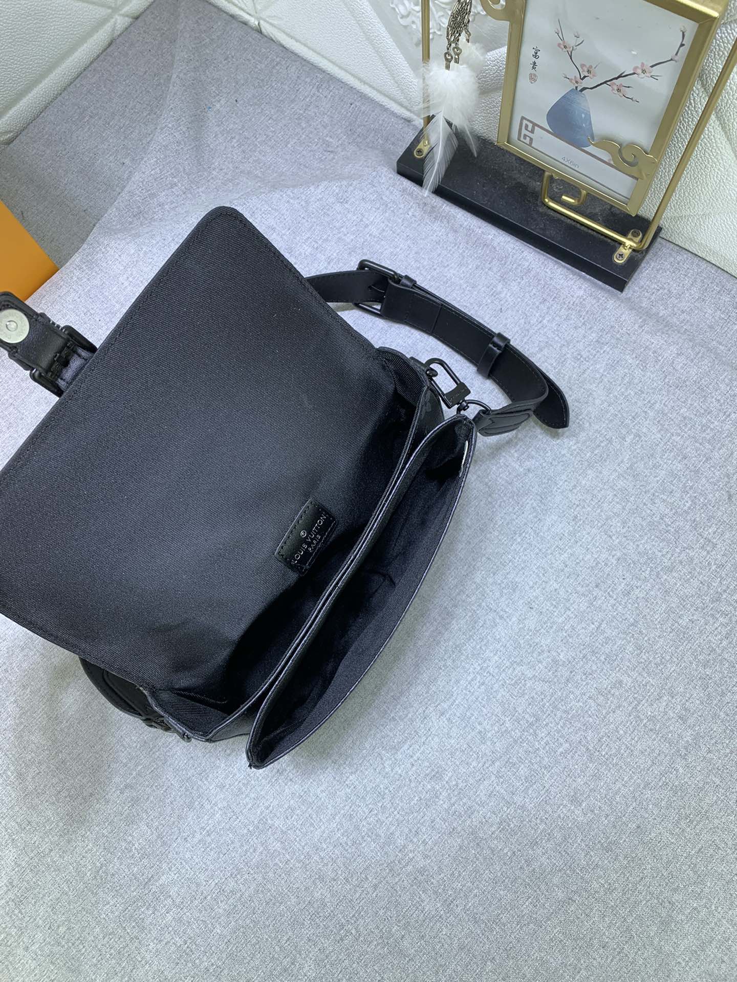 2XE465B Popular   leather bag