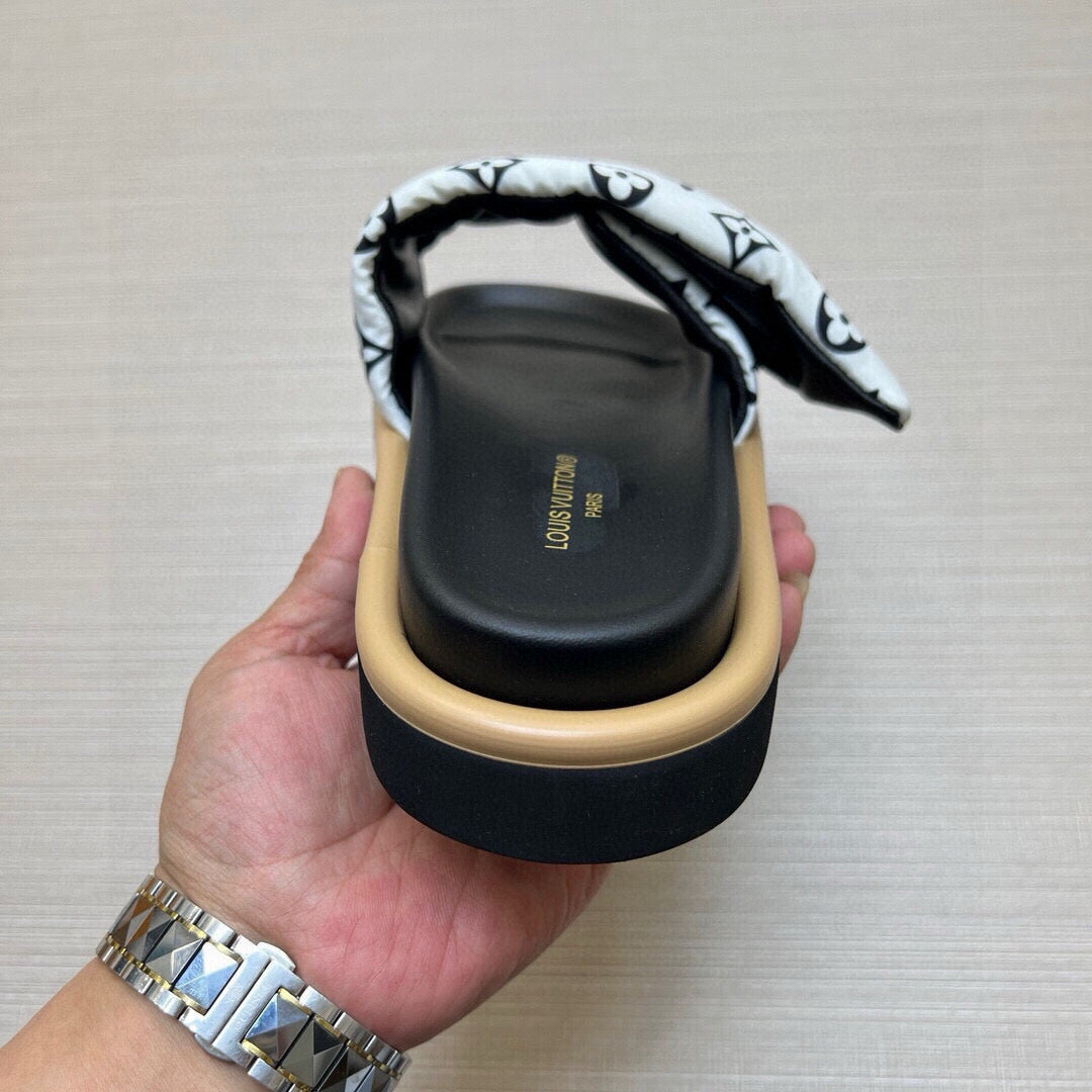 5QE9Z Popular Slippers