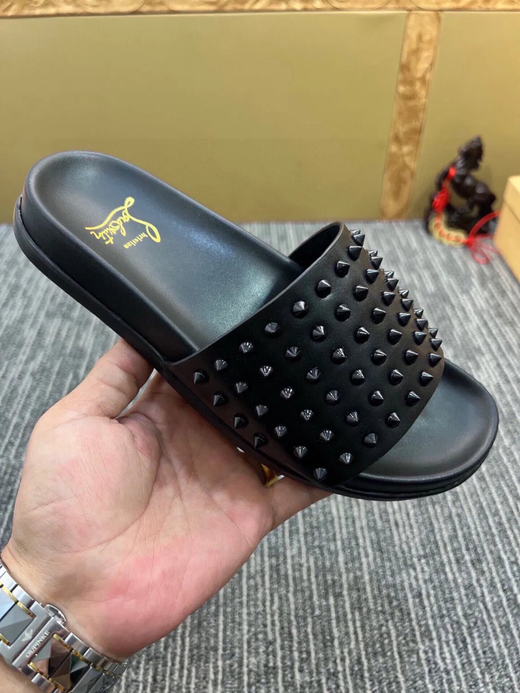54A126Z Popular slippers