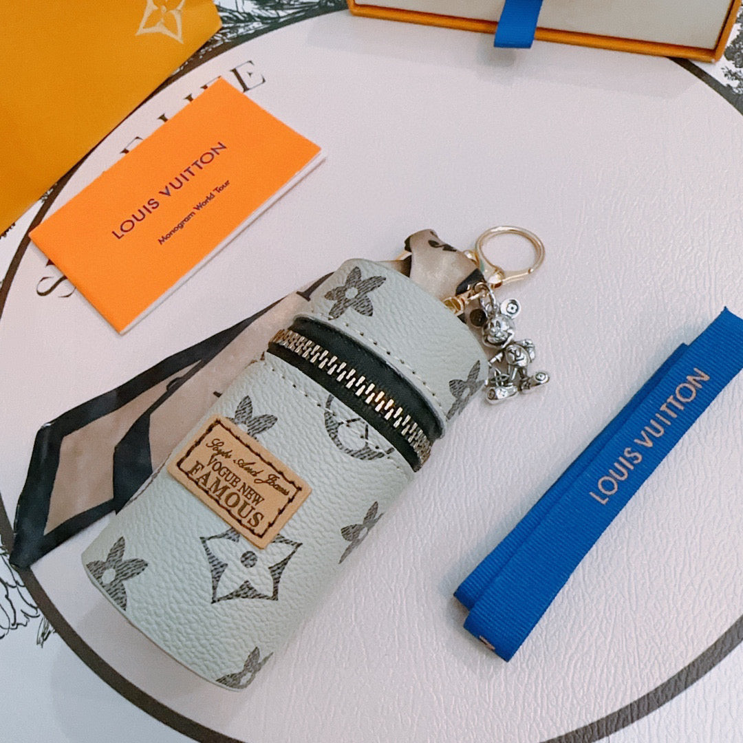 35ZE67A Popular bag 's charms accessories