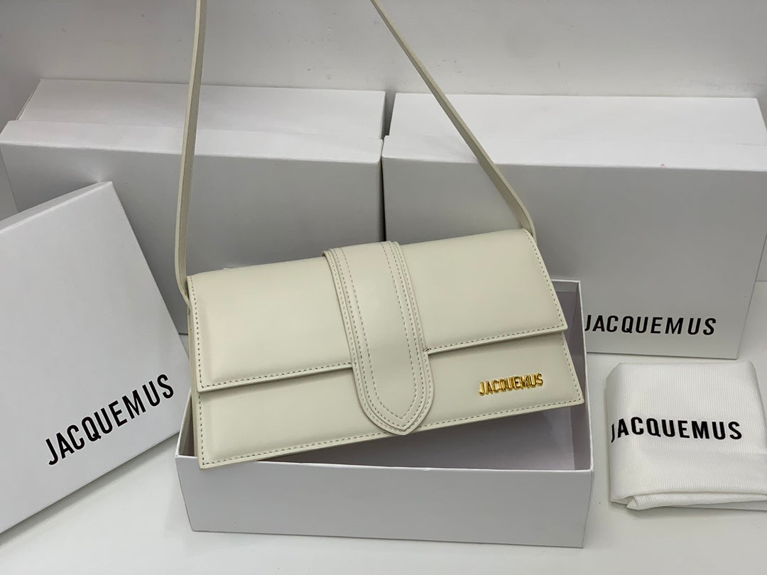 146PA159B Popular leather bags(28x13.5x6cm)