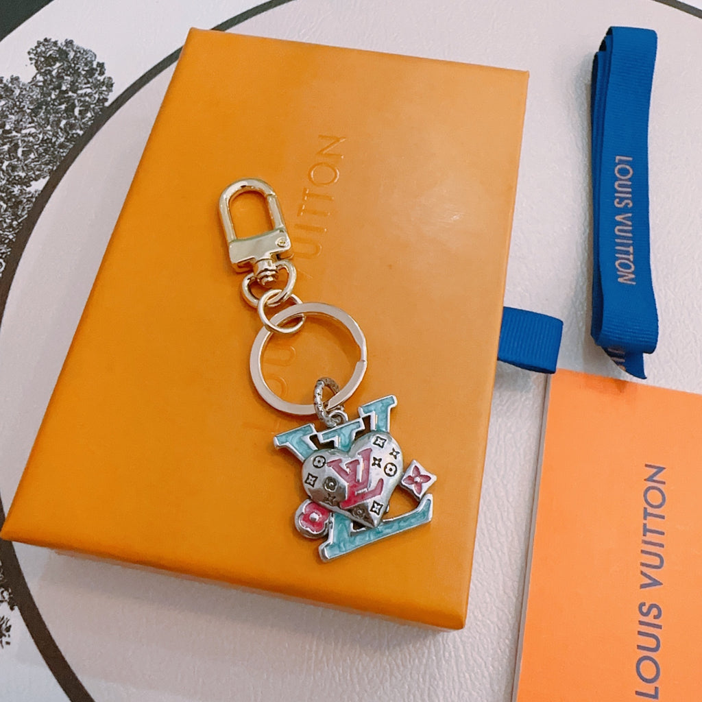 35ZE89A Popular bag 's charms accessories