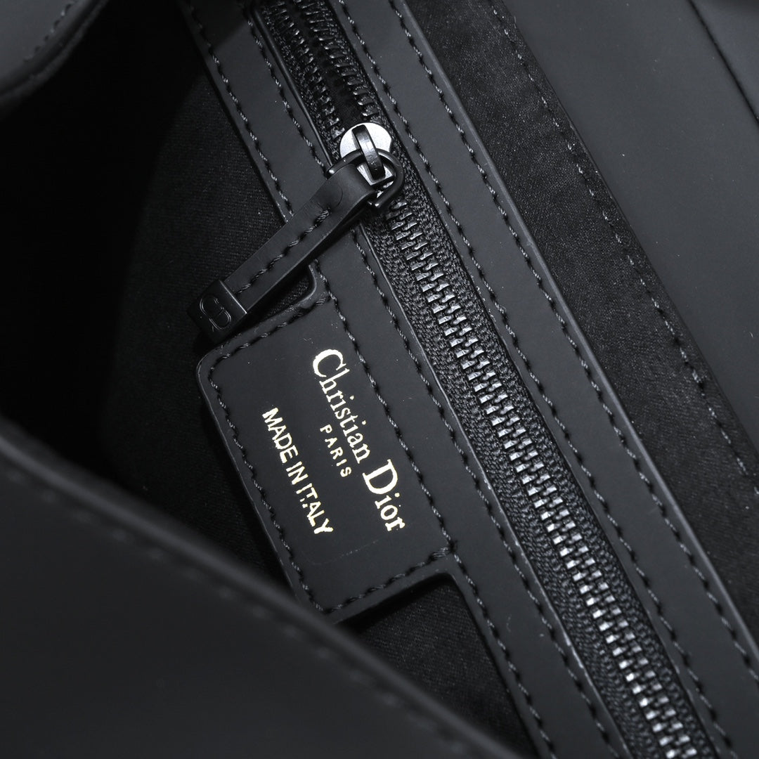 1WD115B Popular leather bag