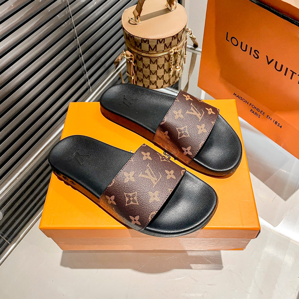 14E195Z Popular Slippers