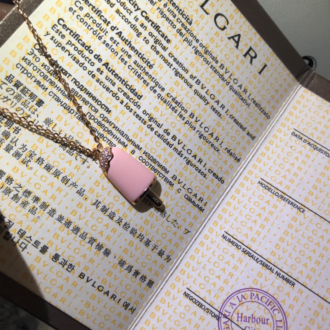 55QS423X Popular Necklaces