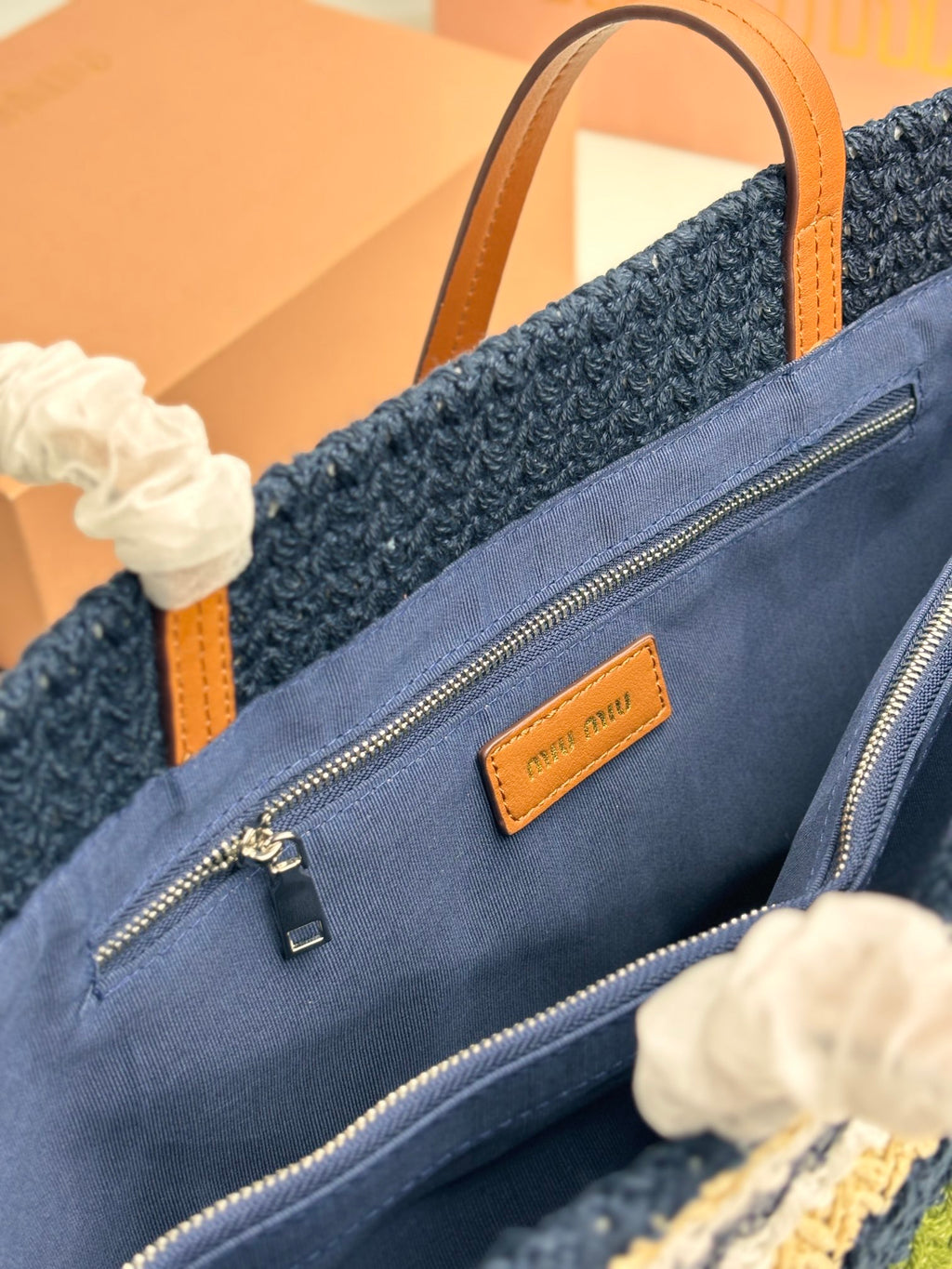 1XA78B Popular    Woven Bag