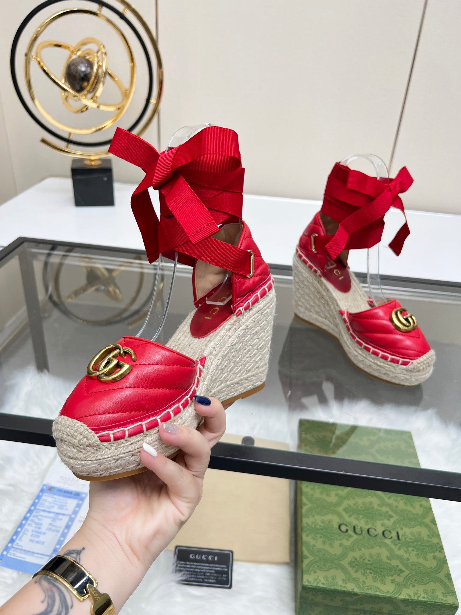 Z2X66B28 Popular leather High heels