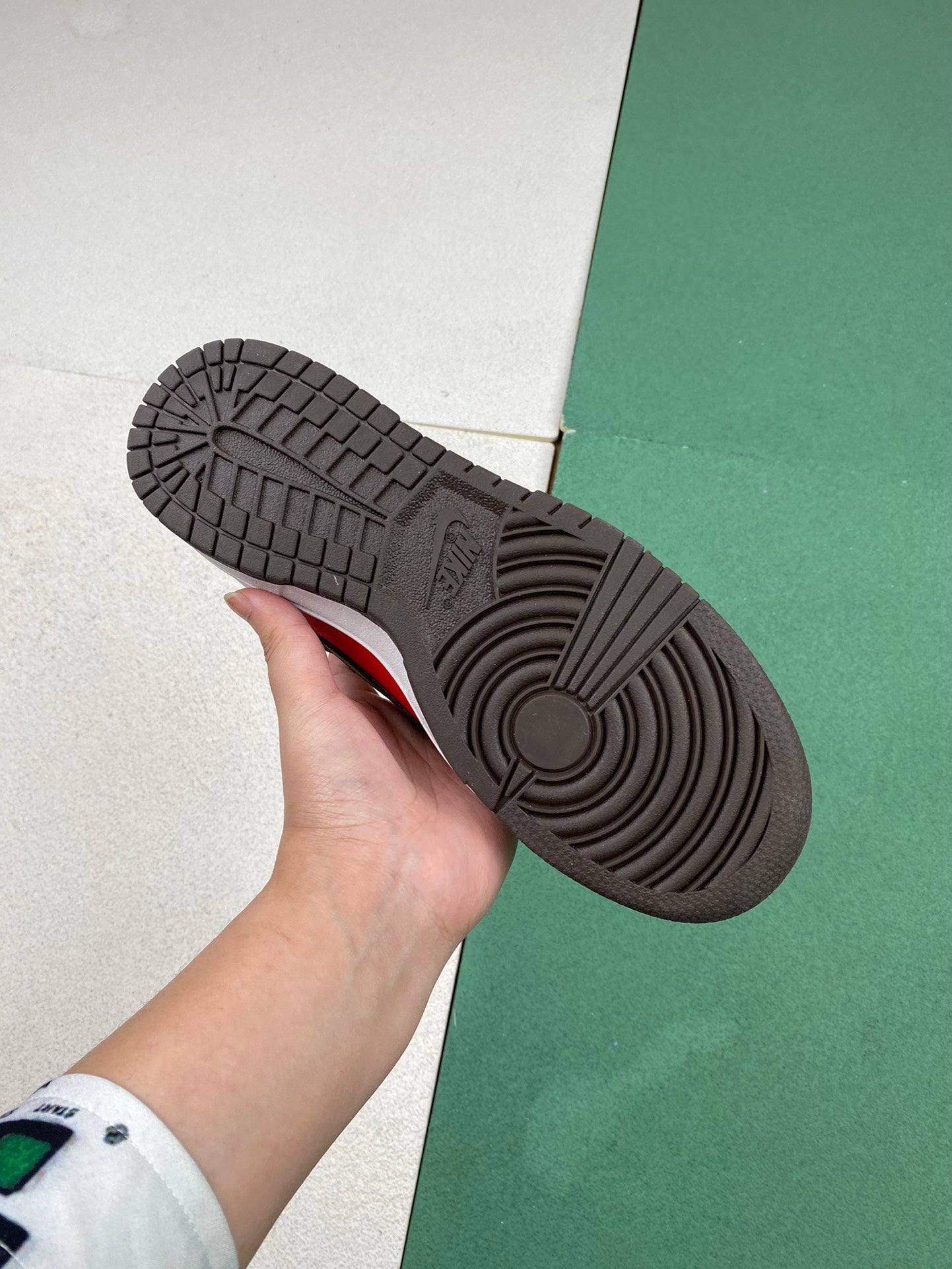 435ZA40Z Popular shoes (No box)