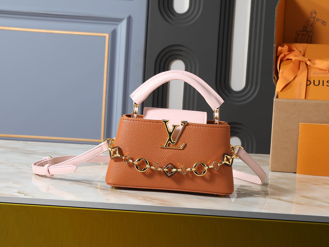 146PE46B Popular leather bag