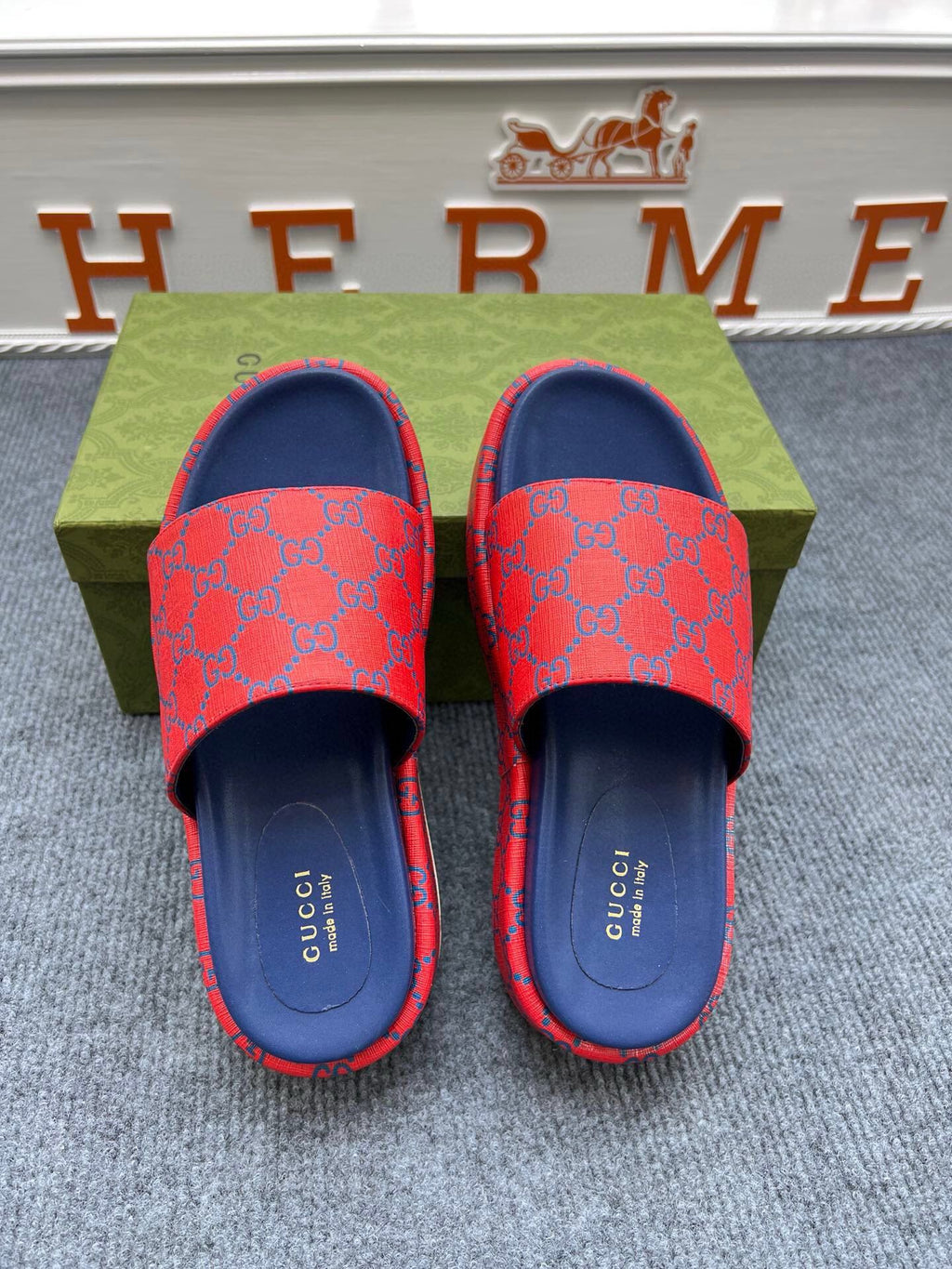 54B122Z Popular slippers  Sole thickness 5.5cm