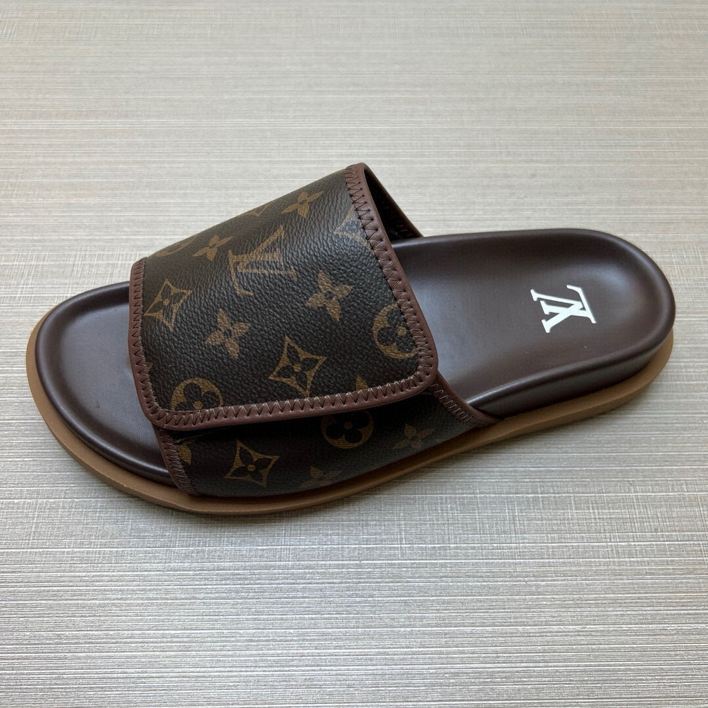 5WE245Z Popular Slippers
