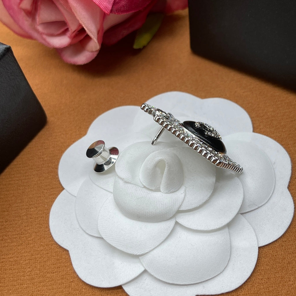 14C889X    Popular Brooch